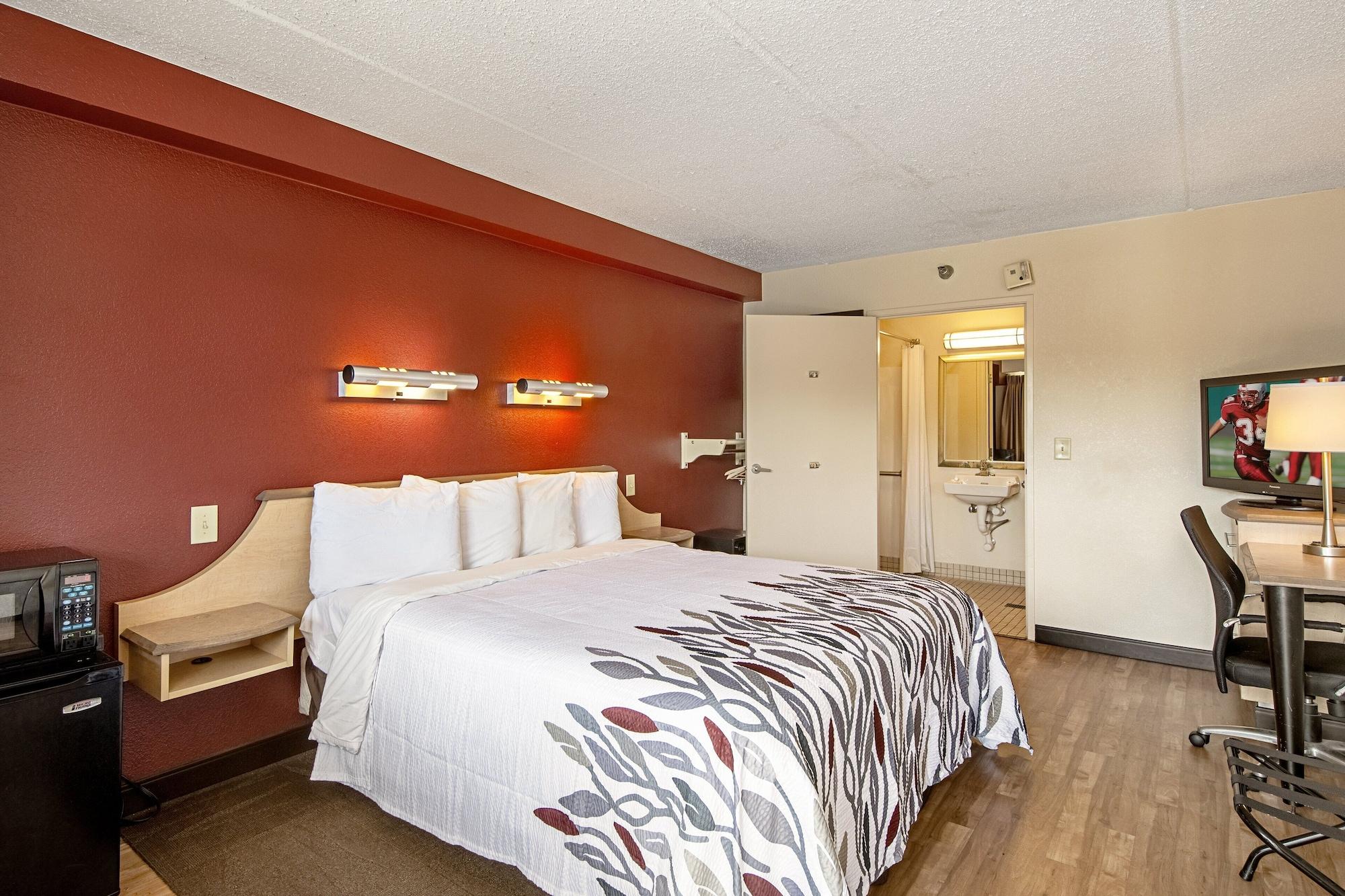 Red Roof Inn Pittsburgh North Cranberry Township Exteriör bild